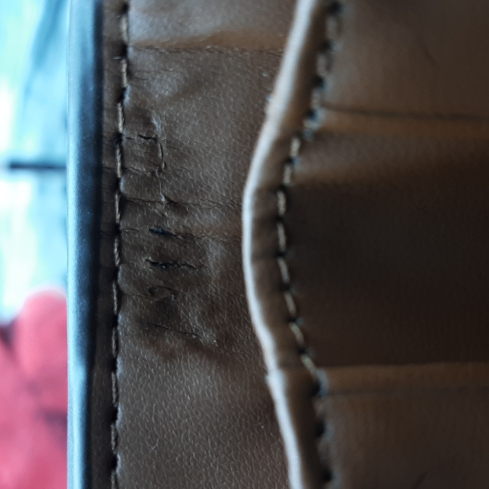 Mango Moldovan Wallet - Picture 7 of 7